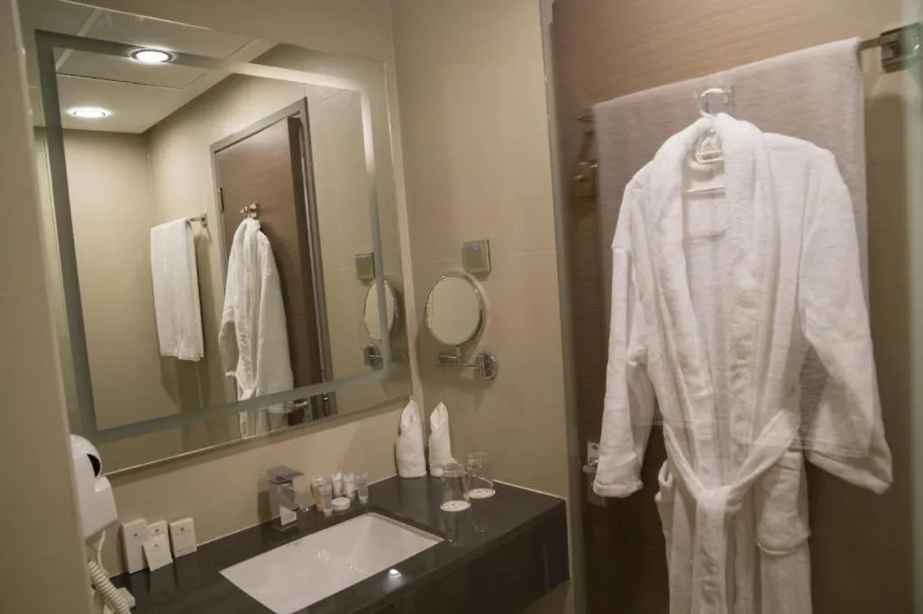 Ramada Zad Al Tayser Hotel Mecca Saudi Arabia