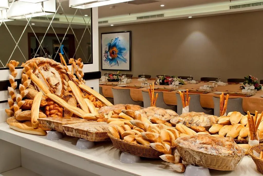 Ramada Zad Al Tayser Hotel Mecca